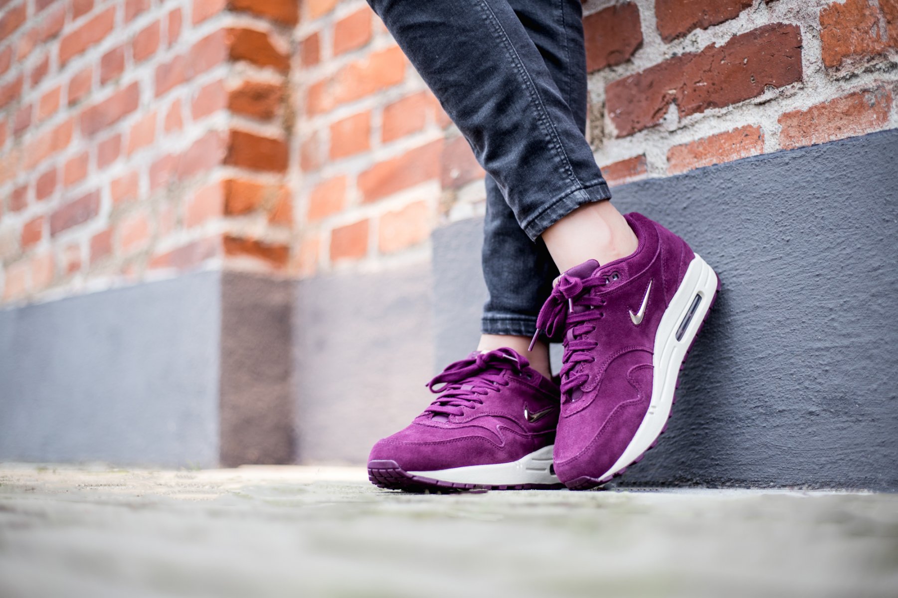 Air max 1 bordeaux womens clearance